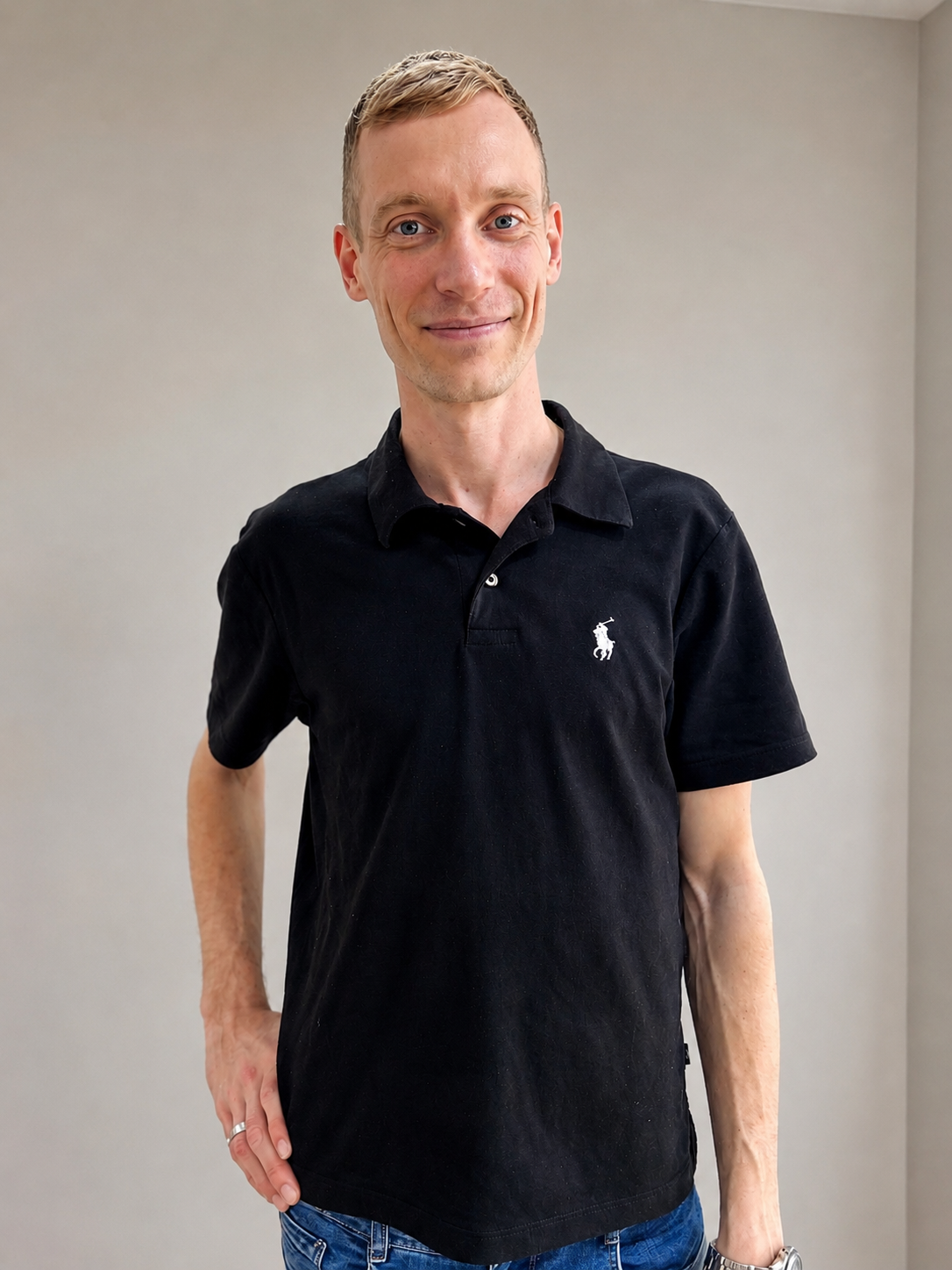 Ilya - English language teacher at Joy Nativo