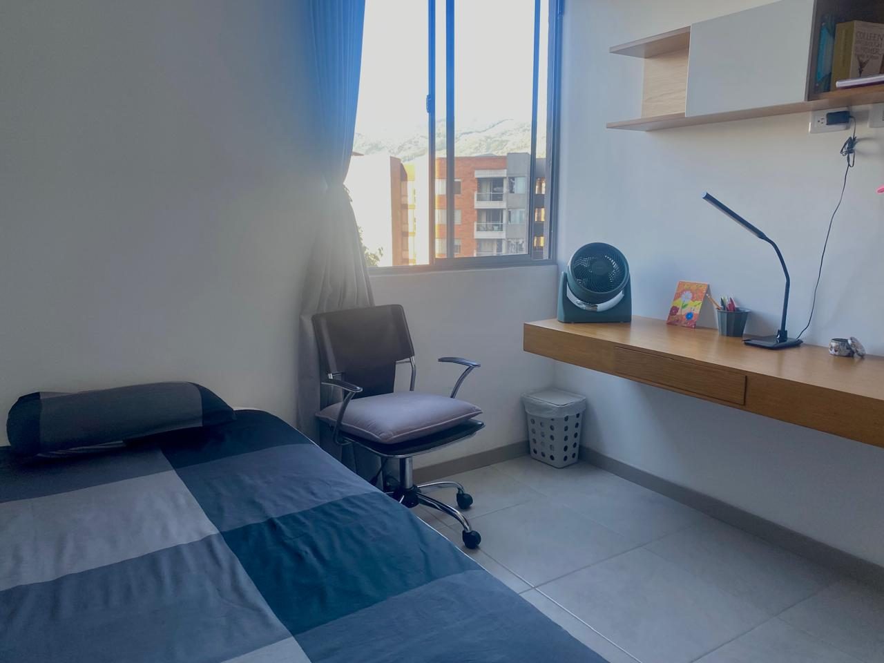 Habitación Linda Vista at CLAUDIA's homestay in Medellín