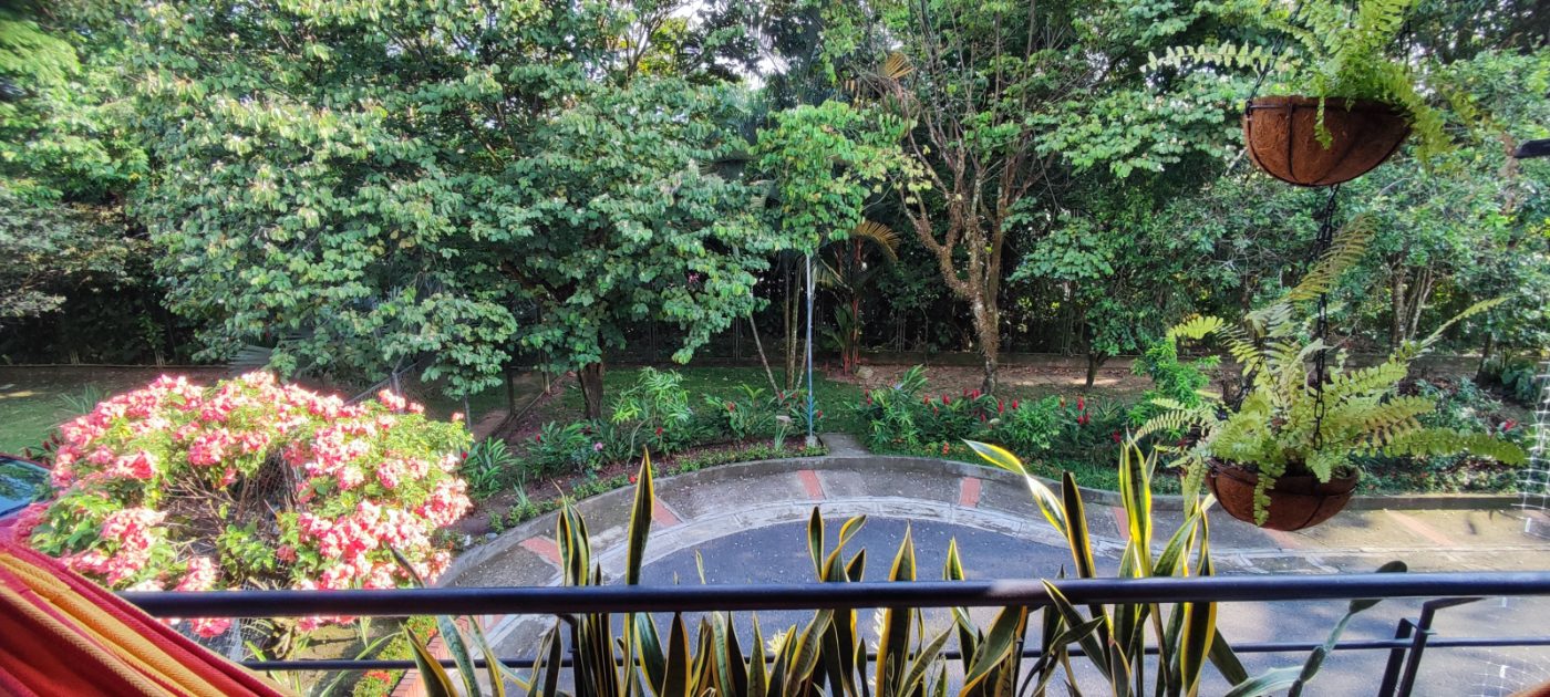 Habitación con vista a la zona verde at JAIR's homestay in Villavicencio